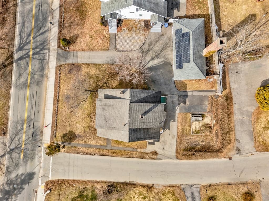 Single Family Residence at 219 Pelham Street, Methuen MA 01844, Methuen, photo 15 of 42