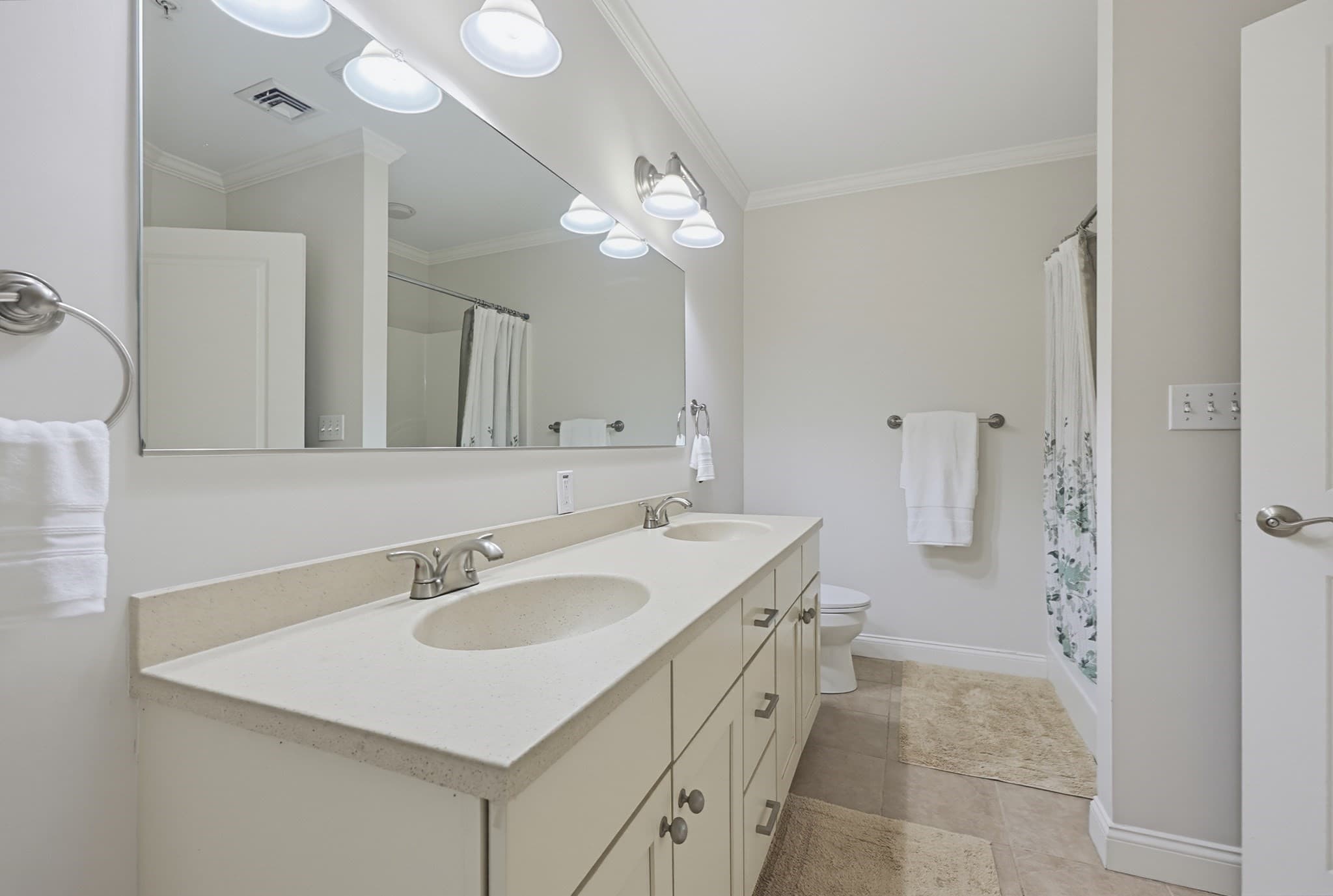Condominium at 501 Cabot St # 2, Beverly MA 01915, Beverly, photo 16 of 28