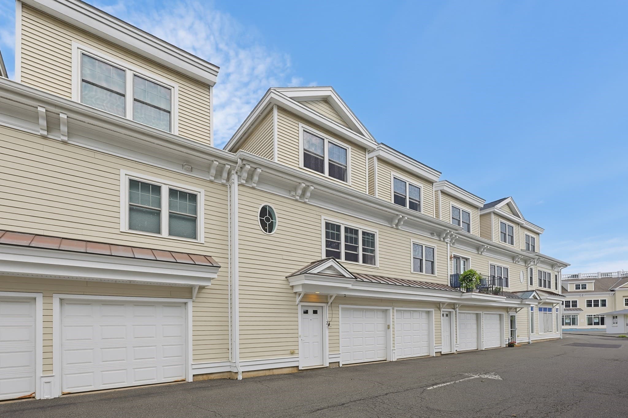 Condominium at 501 Cabot St # 2, Beverly MA 01915, Beverly, photo 26 of 28