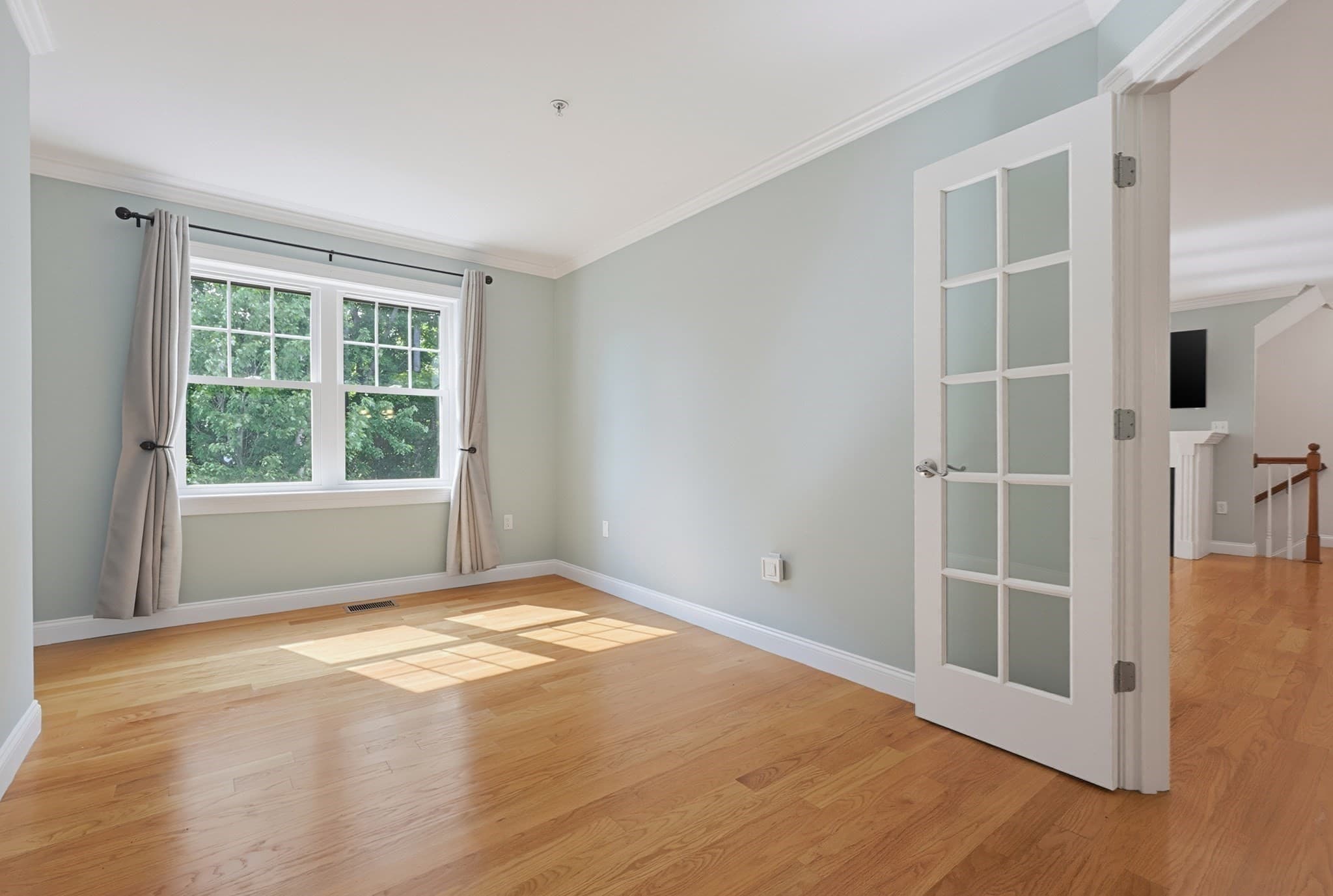 Condominium at 501 Cabot St # 2, Beverly MA 01915, Beverly, photo 10 of 28