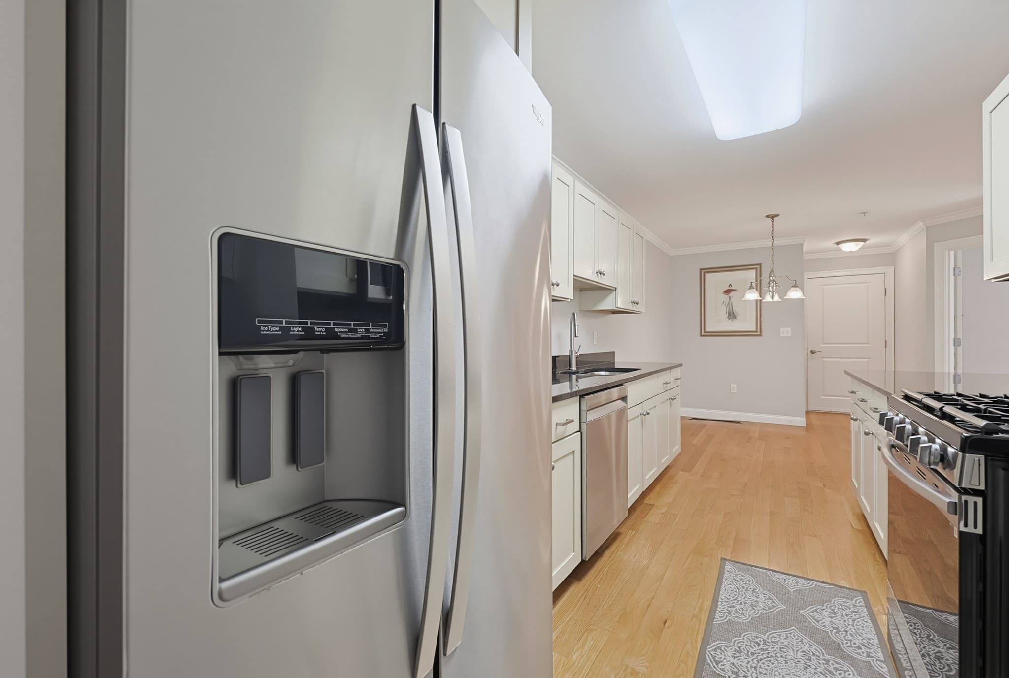 Condominium at 501 Cabot St # 2, Beverly MA 01915, Beverly, photo 8 of 28