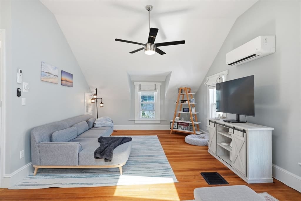 Condominium at 16 Billows St # 2, Winthrop MA 02152, Winthrop, photo 2 of 16