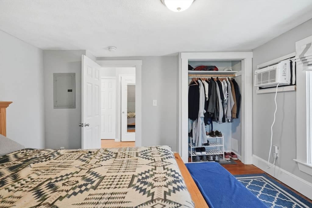Condominium at 16 Billows St # 2, Winthrop MA 02152, Winthrop, photo 8 of 16