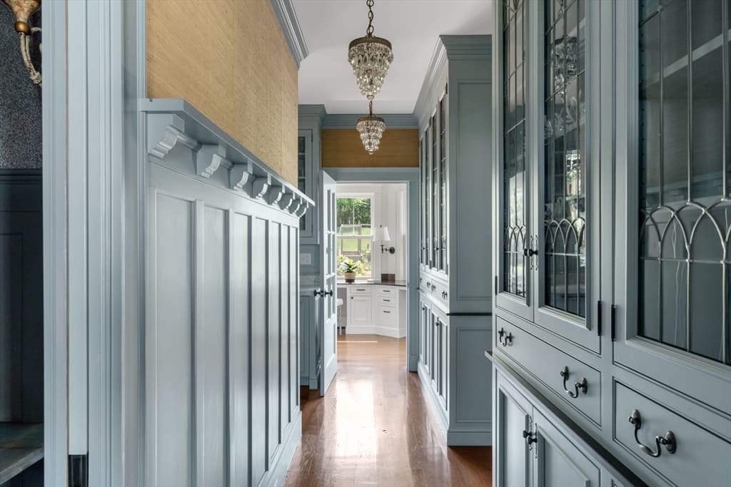 Single Family Residence at 48 Whiton Ave, Hingham MA 02043, Hingham, photo 13 of 42