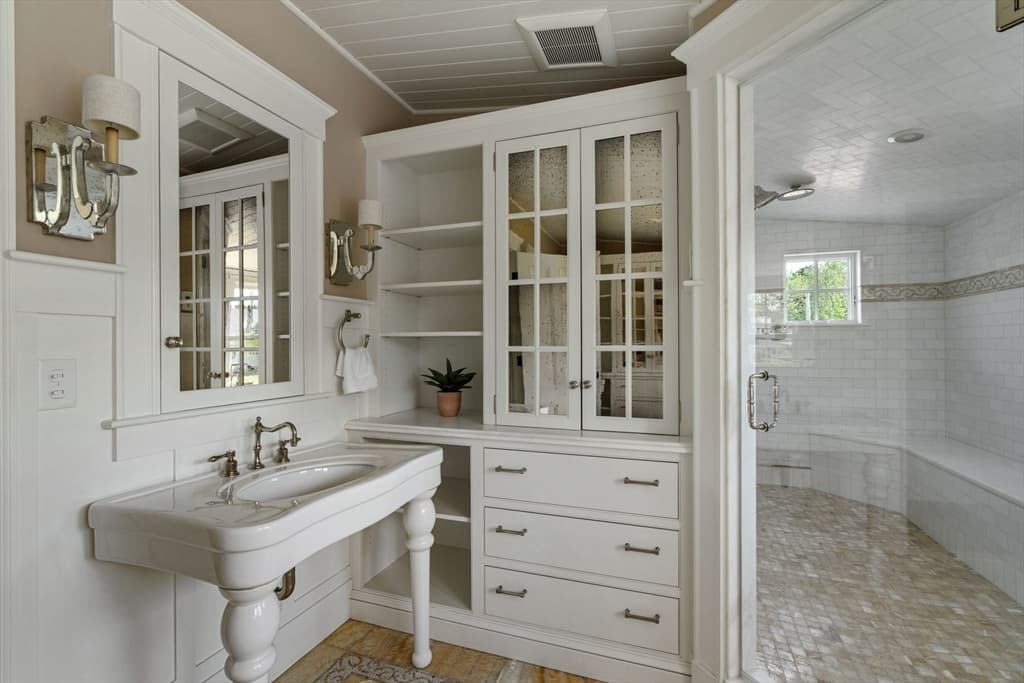 Single Family Residence at 48 Whiton Ave, Hingham MA 02043, Hingham, photo 19 of 42