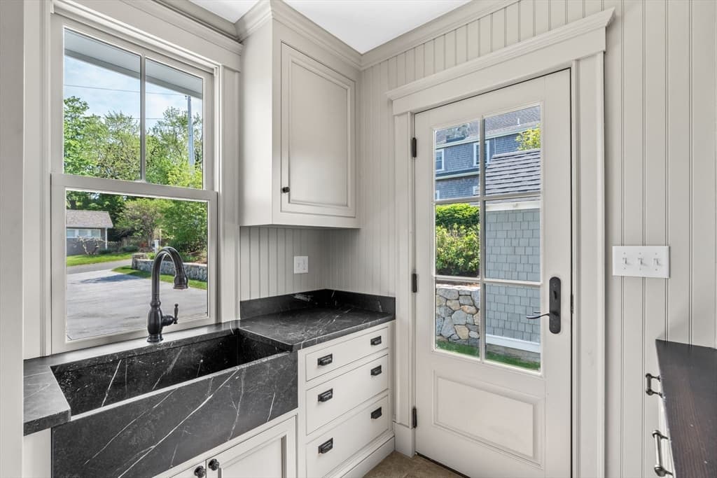 Single Family Residence at 48 Whiton Ave, Hingham MA 02043, Hingham, photo 29 of 42