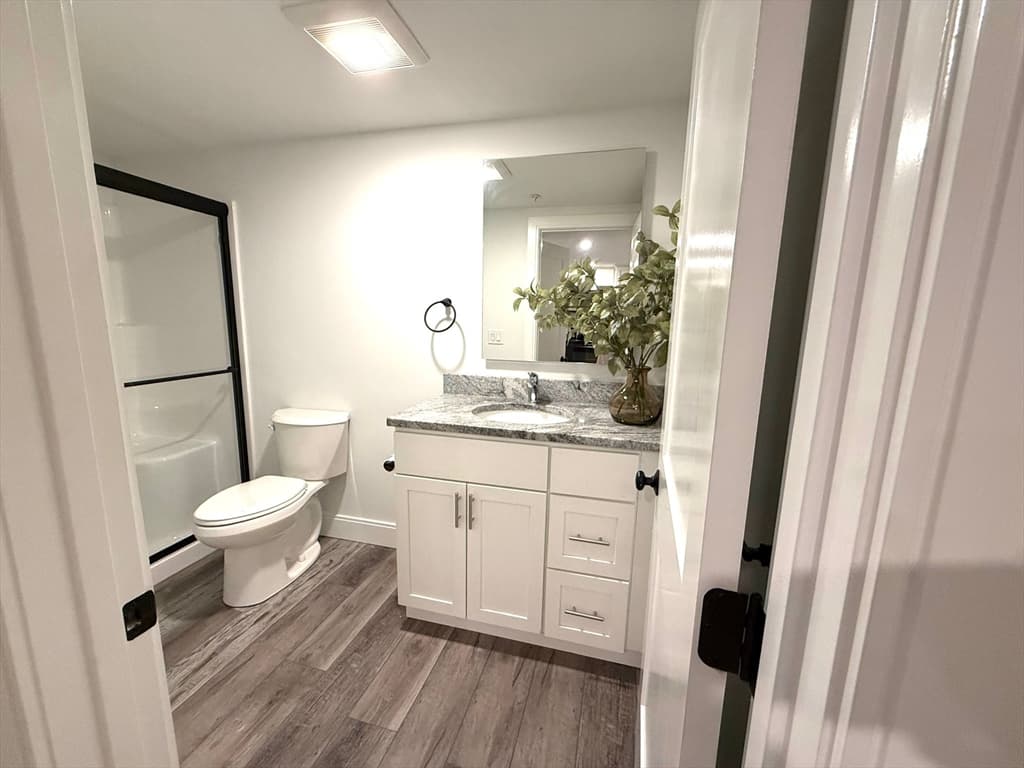 Condominium at 10 Water Street # 1, Plymouth MA 02360, Plymouth, photo 8 of 16