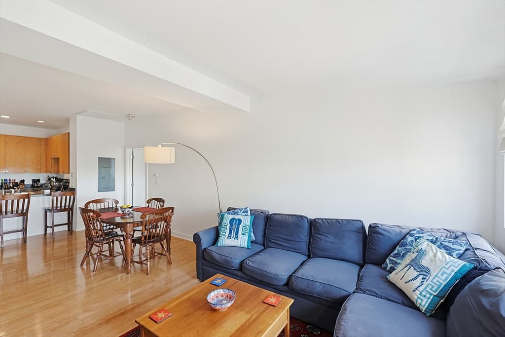 72 Ashland St # 410, Malden MA 02148 photo 16