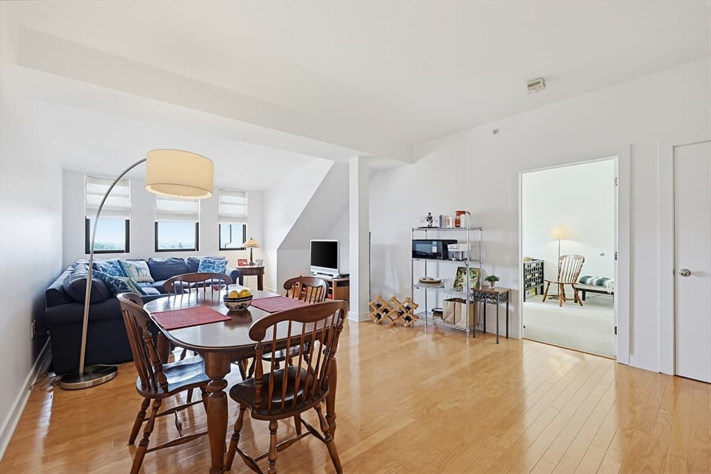 72 Ashland St # 410, Malden MA 02148 photo 24