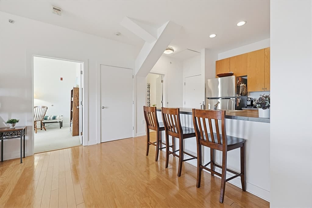72 Ashland St # 410, Malden MA 02148 photo 29
