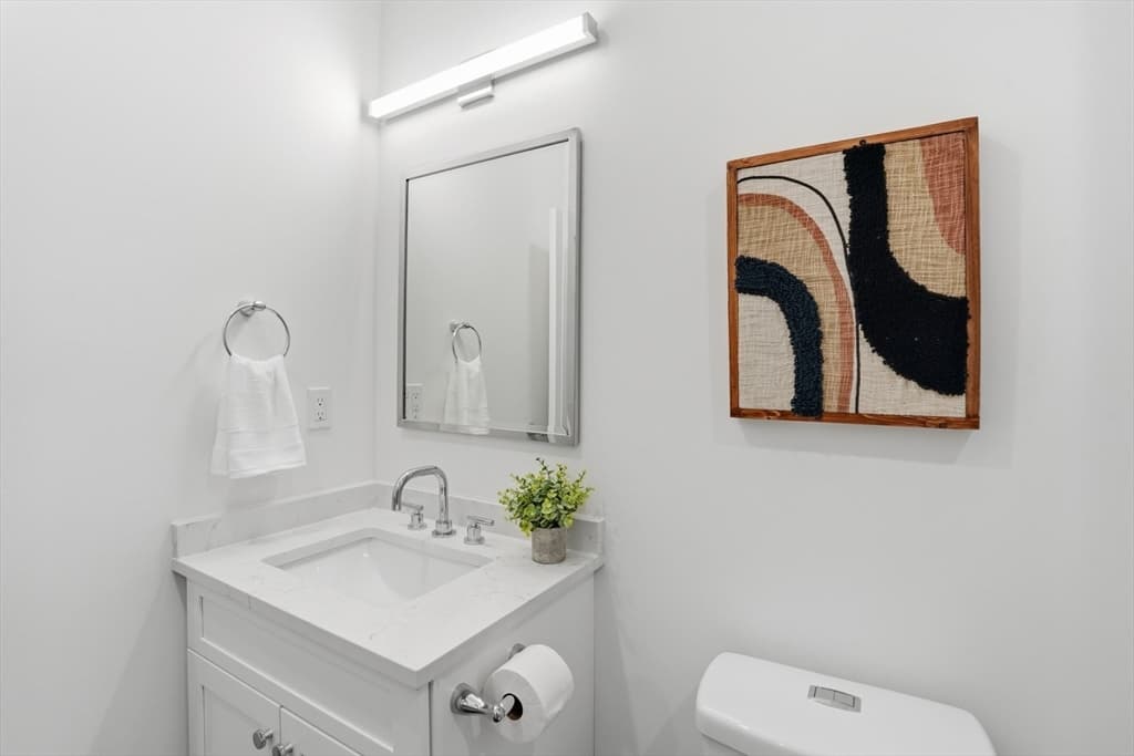 Condominium at 267 Old Colony # 311, Boston MA 02127, Boston, photo 20 of 41