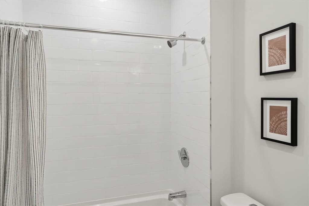 Condominium at 267 Old Colony # 311, Boston MA 02127, Boston, photo 30 of 41