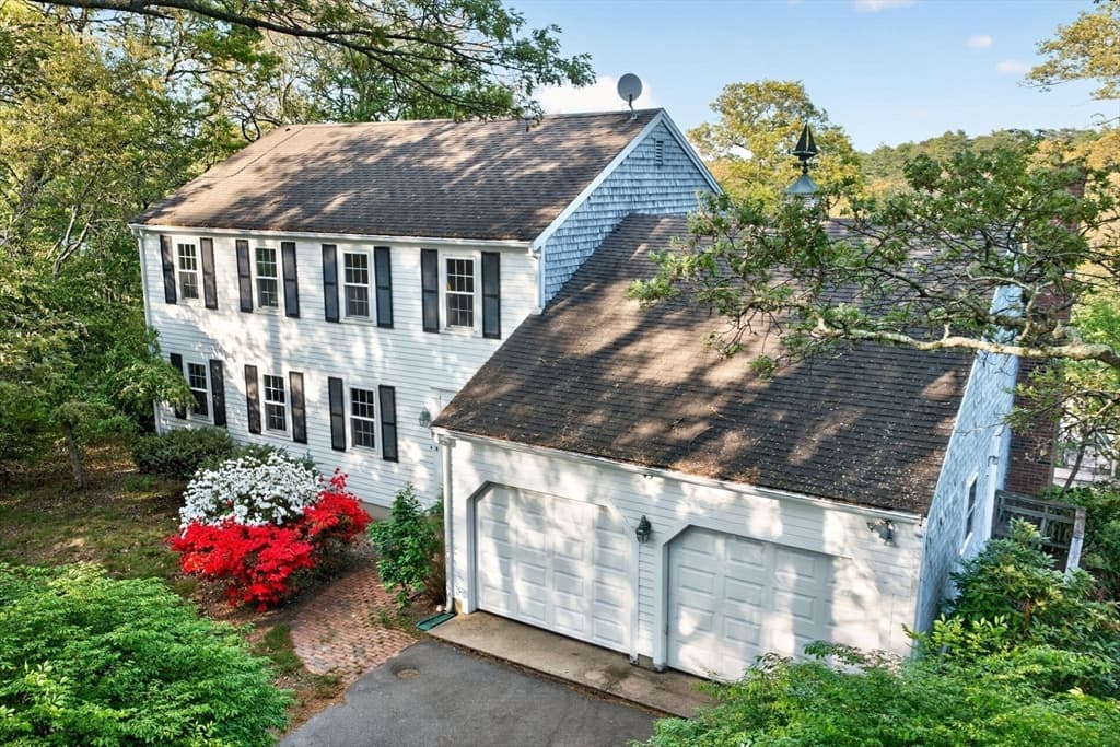 Single Family Residence at 45 Eastview Ter, Barnstable MA 02648, photo 2 of 31