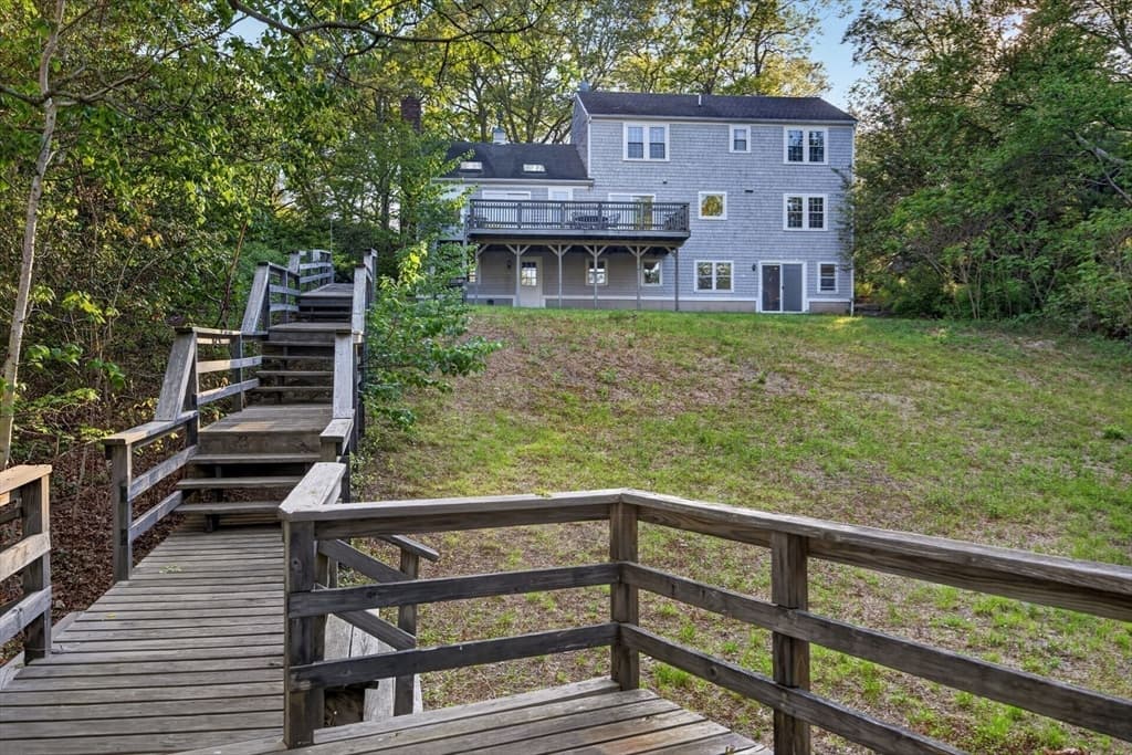 Single Family Residence at 45 Eastview Ter, Barnstable MA 02648, photo 5 of 31