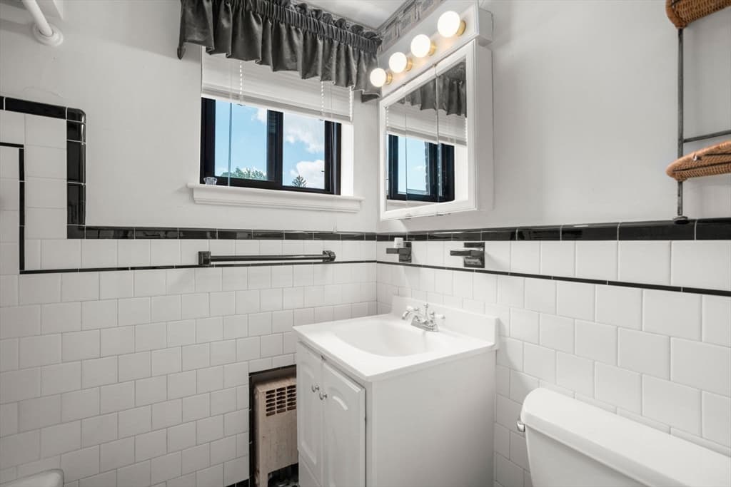 10 Ashland St # 2L, Worcester MA 01609 photo 16
