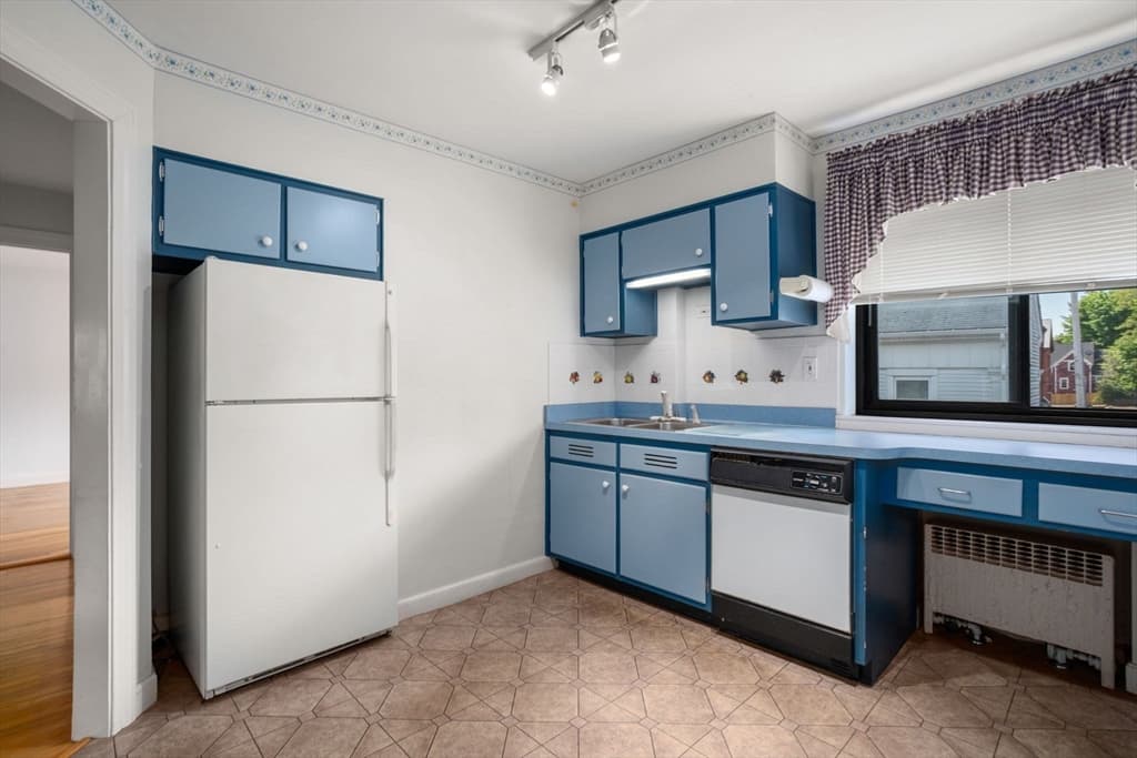 10 Ashland St # 2L, Worcester MA 01609 photo 9