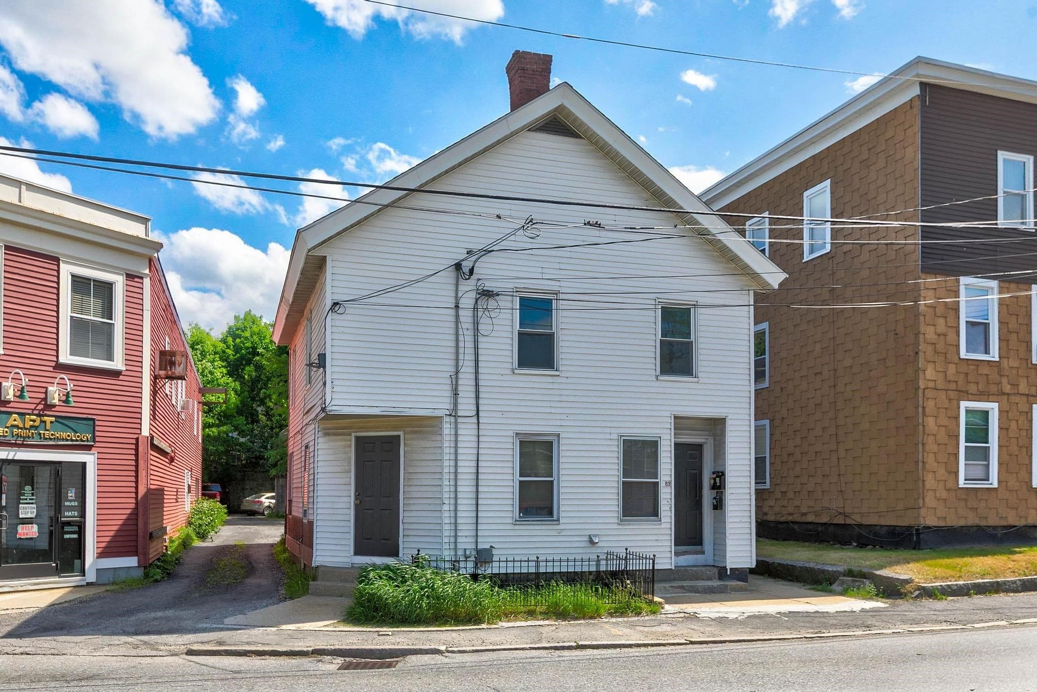 80-82 Laurel St, Fitchburg MA 01420