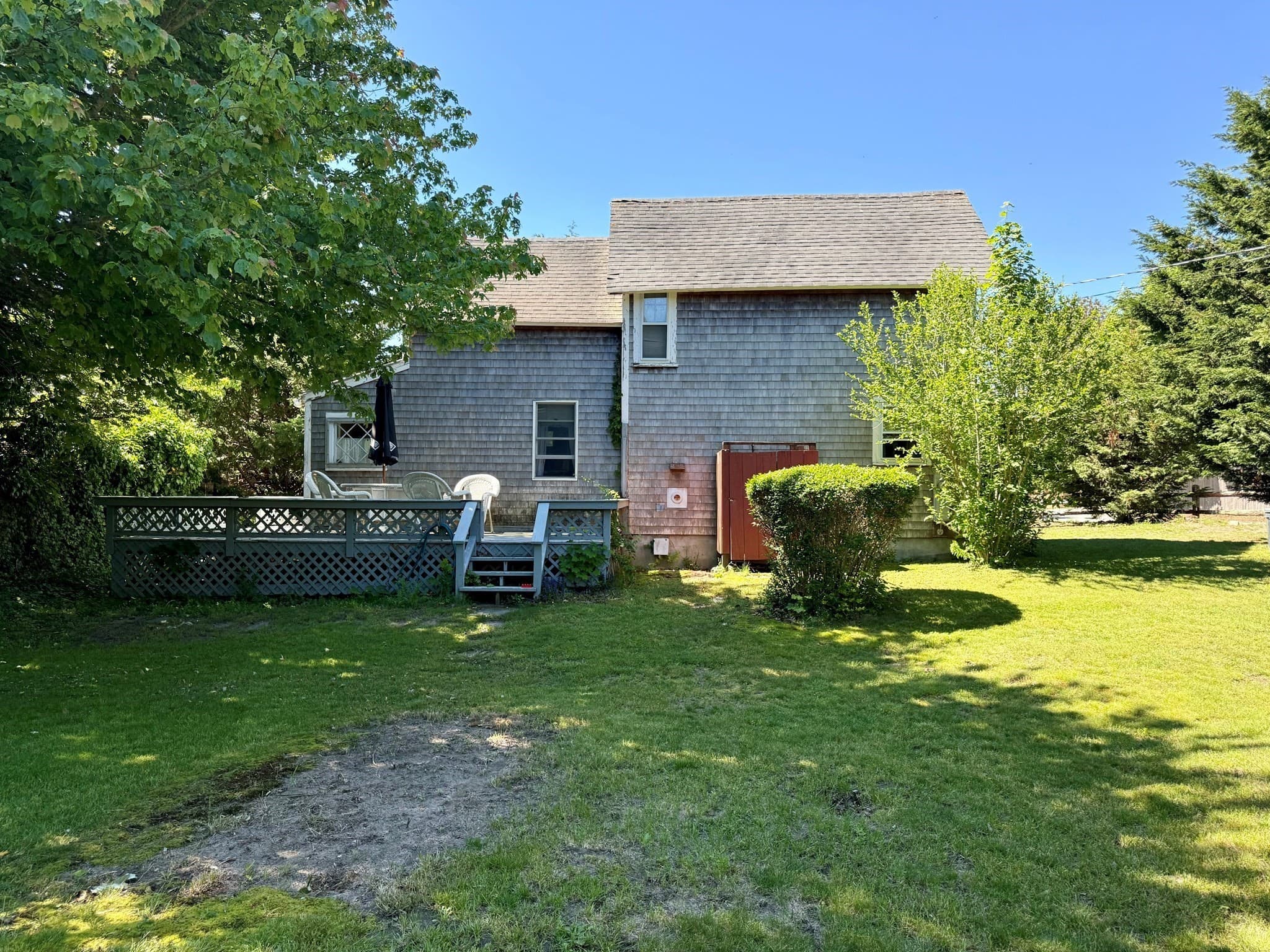 19 Perkins Avenue, Oak Bluffs MA 02557