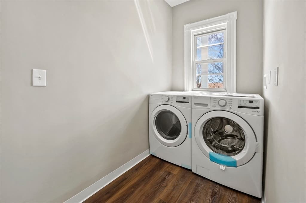 Condominium at 18 Lyon # 3, Boston MA 02122, photo 7 of 22