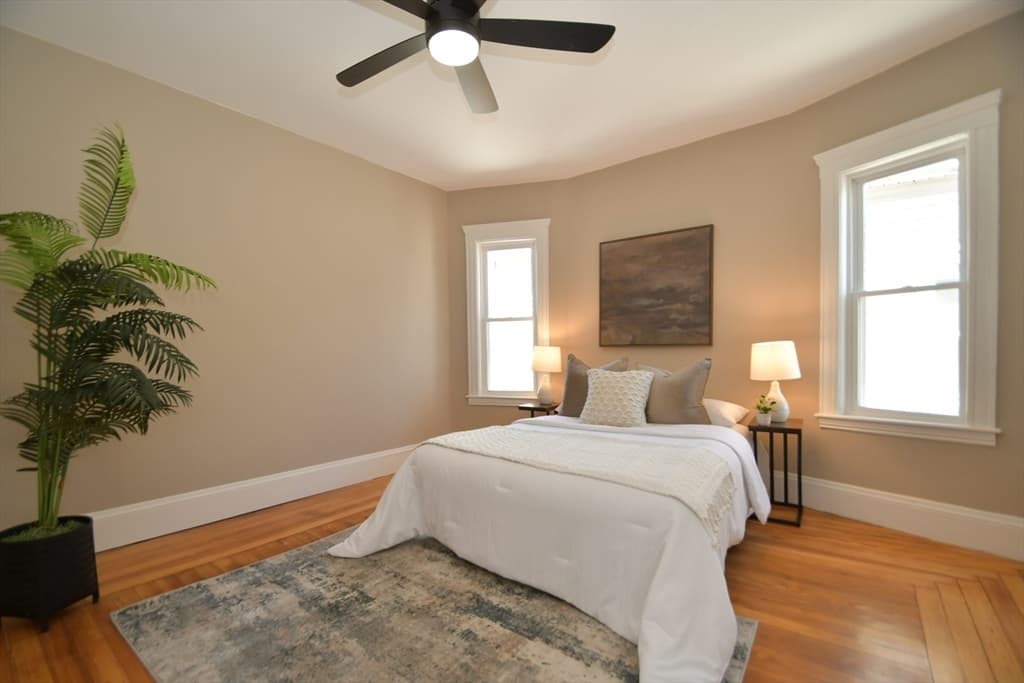 Condominium at 18 Lyon # 3, Boston MA 02122, photo 10 of 22