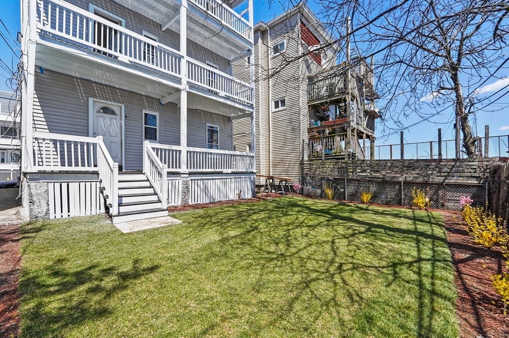 Condominium at 18 Lyon # 3, Boston MA 02122, photo 15 of 22