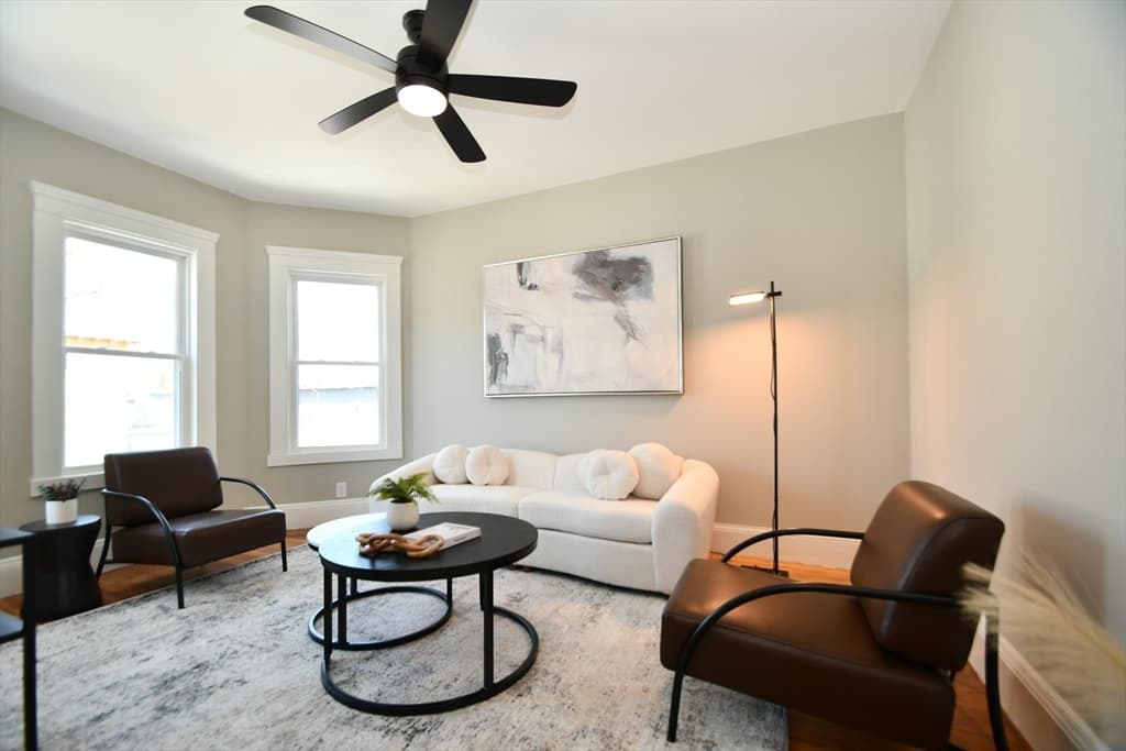 Condominium at 18 Lyon # 3, Boston MA 02122, photo 8 of 22