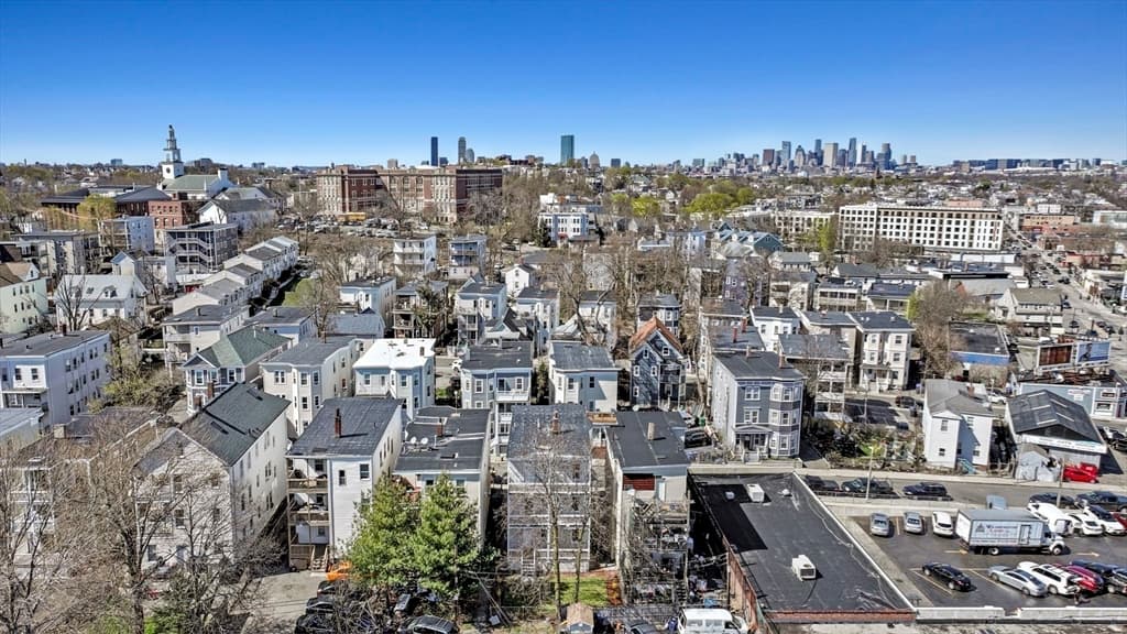 Condominium at 18 Lyon # 3, Boston MA 02122, photo 21 of 22