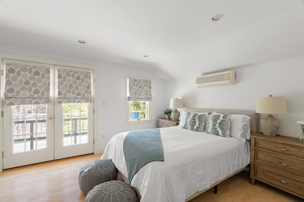 13 Young Street, Edgartown MA 02539 photo 9