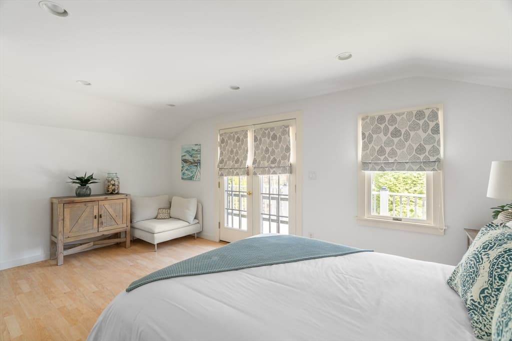 13 Young Street, Edgartown MA 02539 photo 10