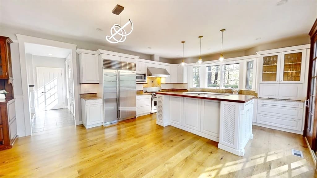 130 Summer St, Weston MA 02493 photo 5