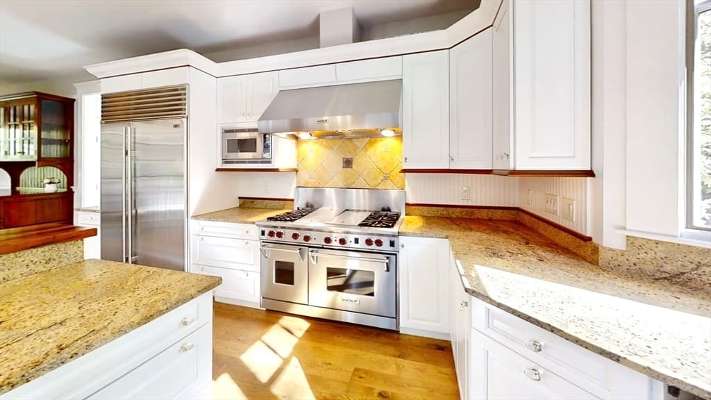 130 Summer St, Weston MA 02493 photo 9