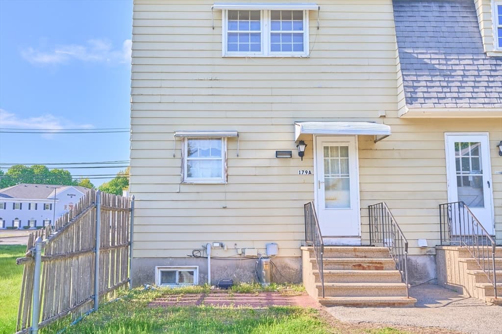 179 Pleasant Valley St # A, Methuen MA 01844 photo 23