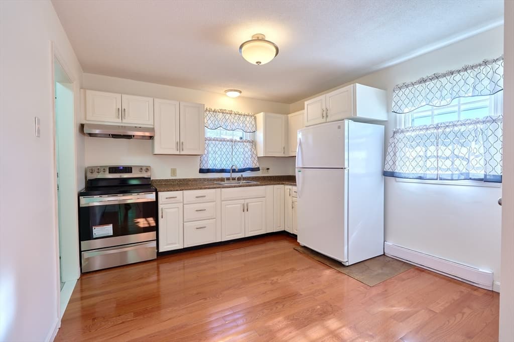 179 Pleasant Valley St # A, Methuen MA 01844 photo 7