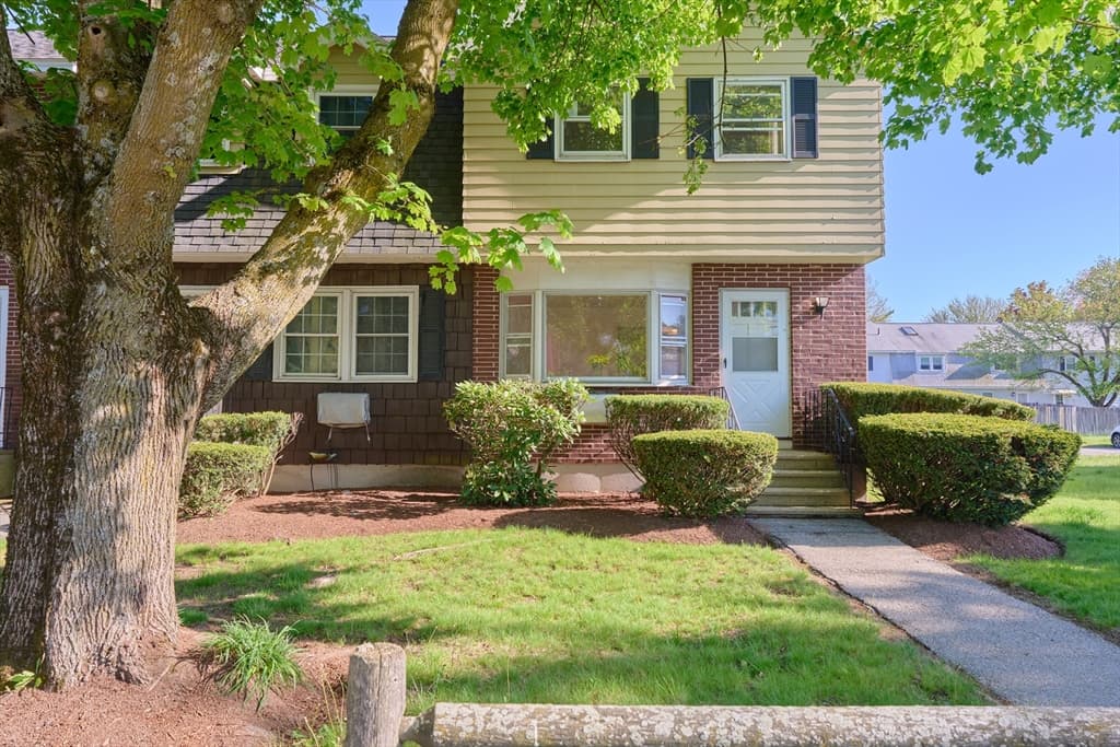 179 Pleasant Valley St # A, Methuen MA 01844