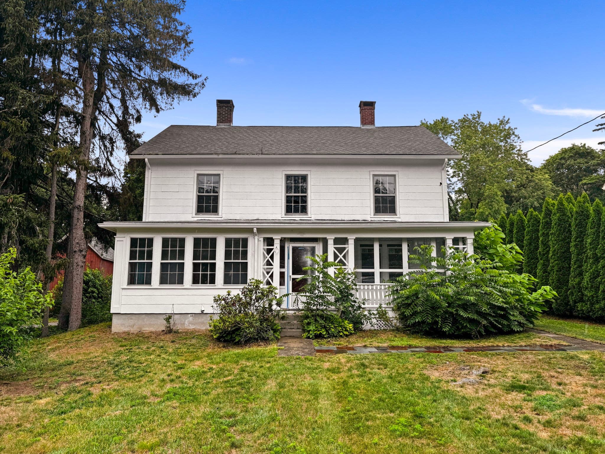 Single Family Residence at 19 Mendon Rd, North Attleboro MA 02760, photo 4 of 21