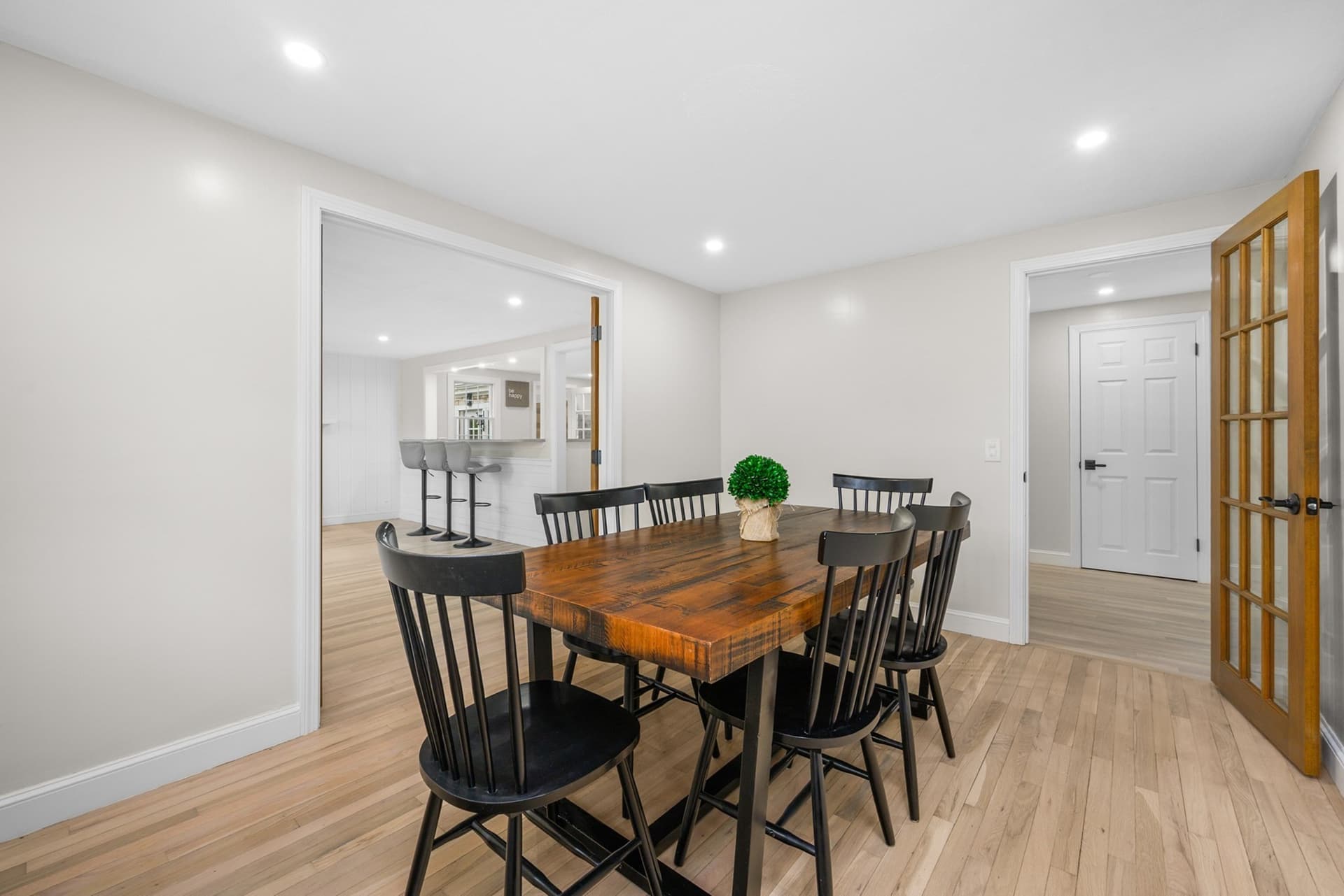 Single Family Residence at 14 Ahab, Yarmouth MA 02675, photo 8 of 22