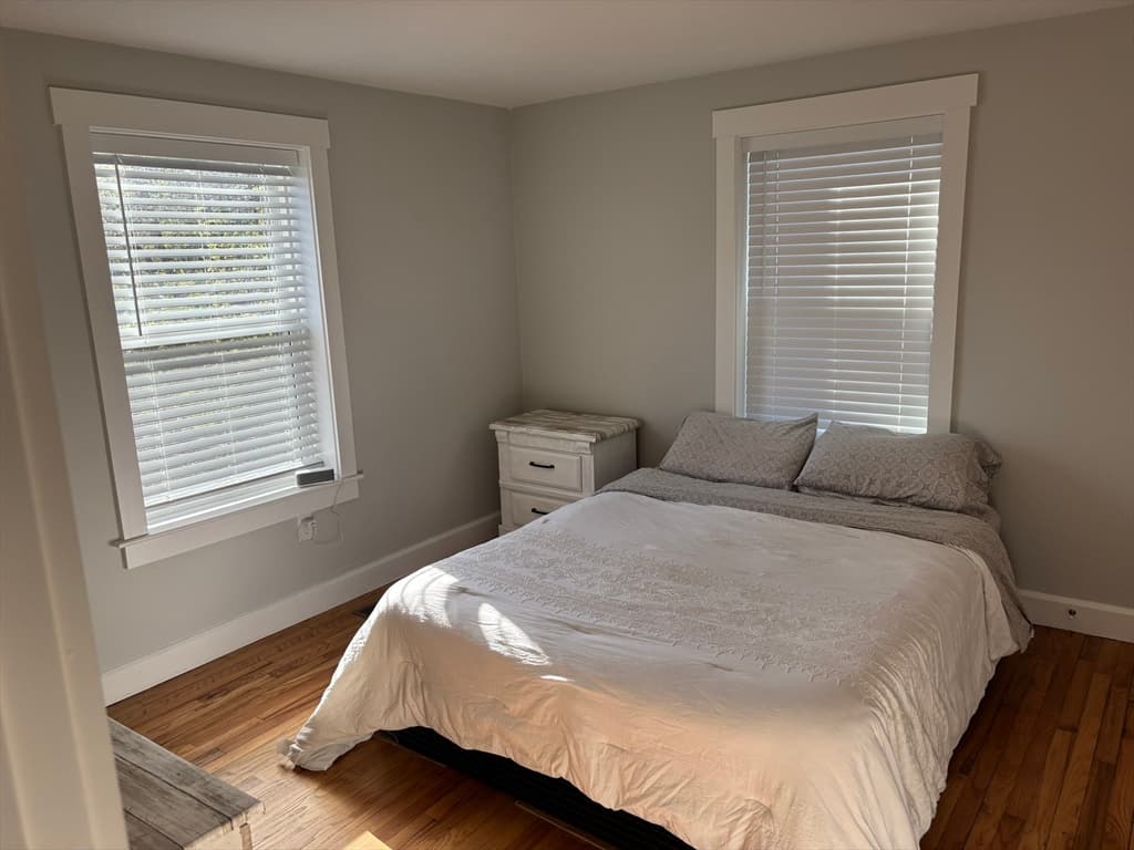 Single Family Residence at 1012 Main St, Leominster MA 01453, photo 7 of 12