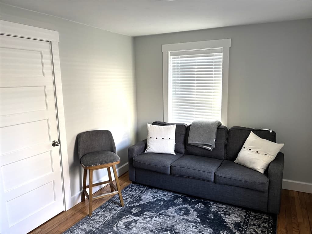 Single Family Residence at 1012 Main St, Leominster MA 01453, photo 5 of 12