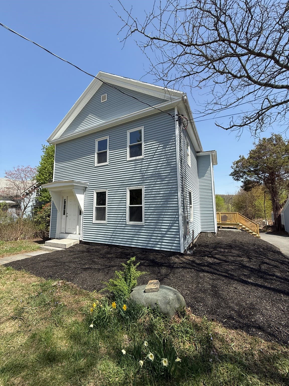 32 Main St, Monson MA 01057
