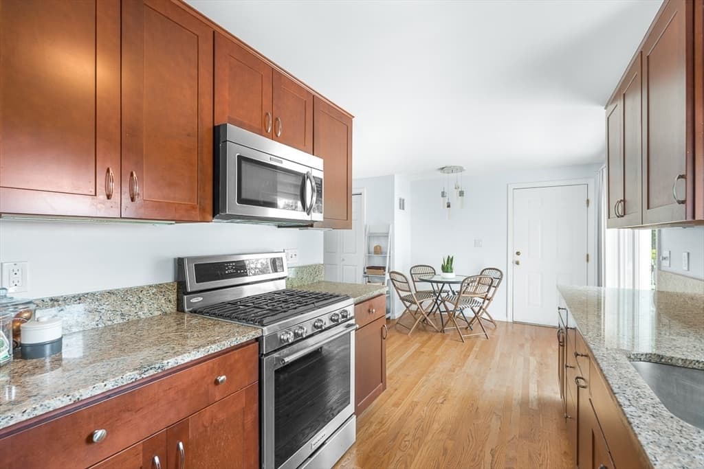 Single Family Residence at 25 Gordon Road, Lynn MA 01904, photo 10 of 36