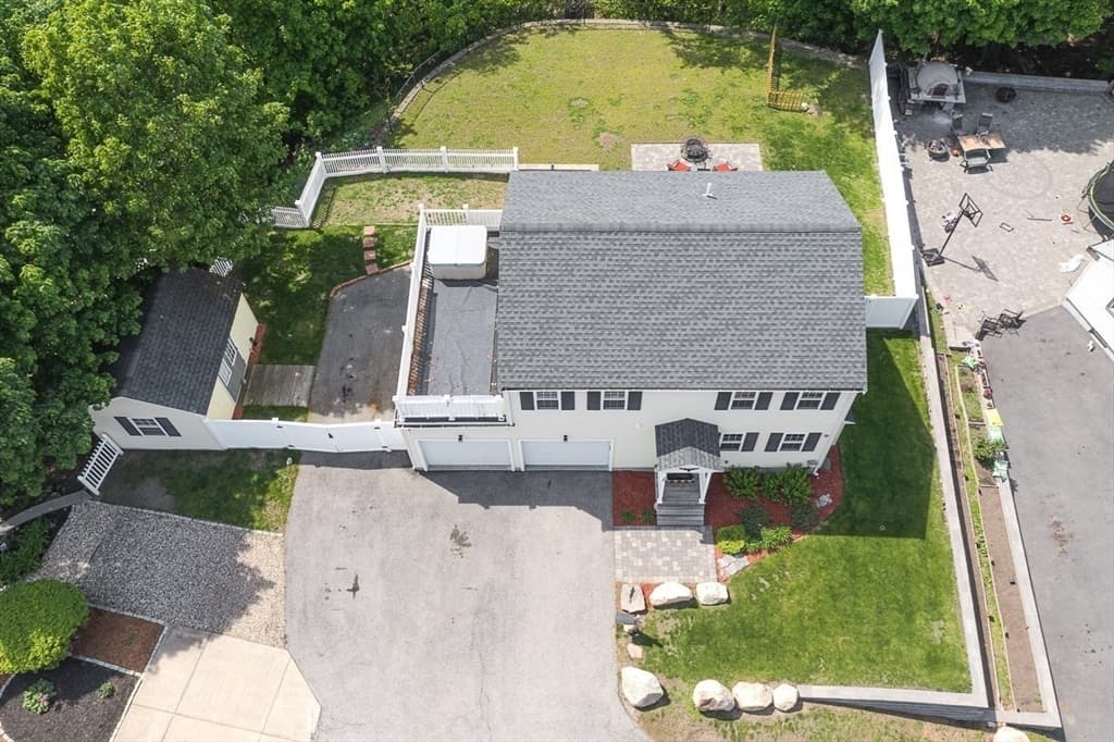 Single Family Residence at 25 Gordon Road, Lynn MA 01904, photo 33 of 36