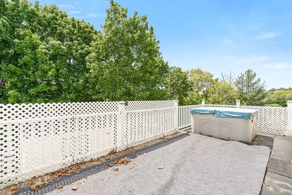 Single Family Residence at 25 Gordon Road, Lynn MA 01904, photo 18 of 36