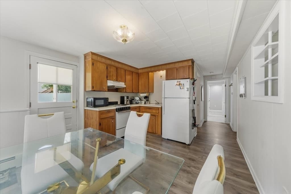 Single Family Residence at 18 Harding St, Milford MA 01757, photo 24 of 41