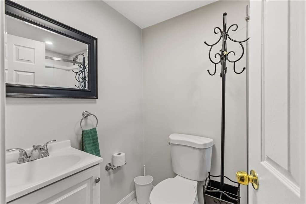Single Family Residence at 18 Harding St, Milford MA 01757, photo 25 of 41