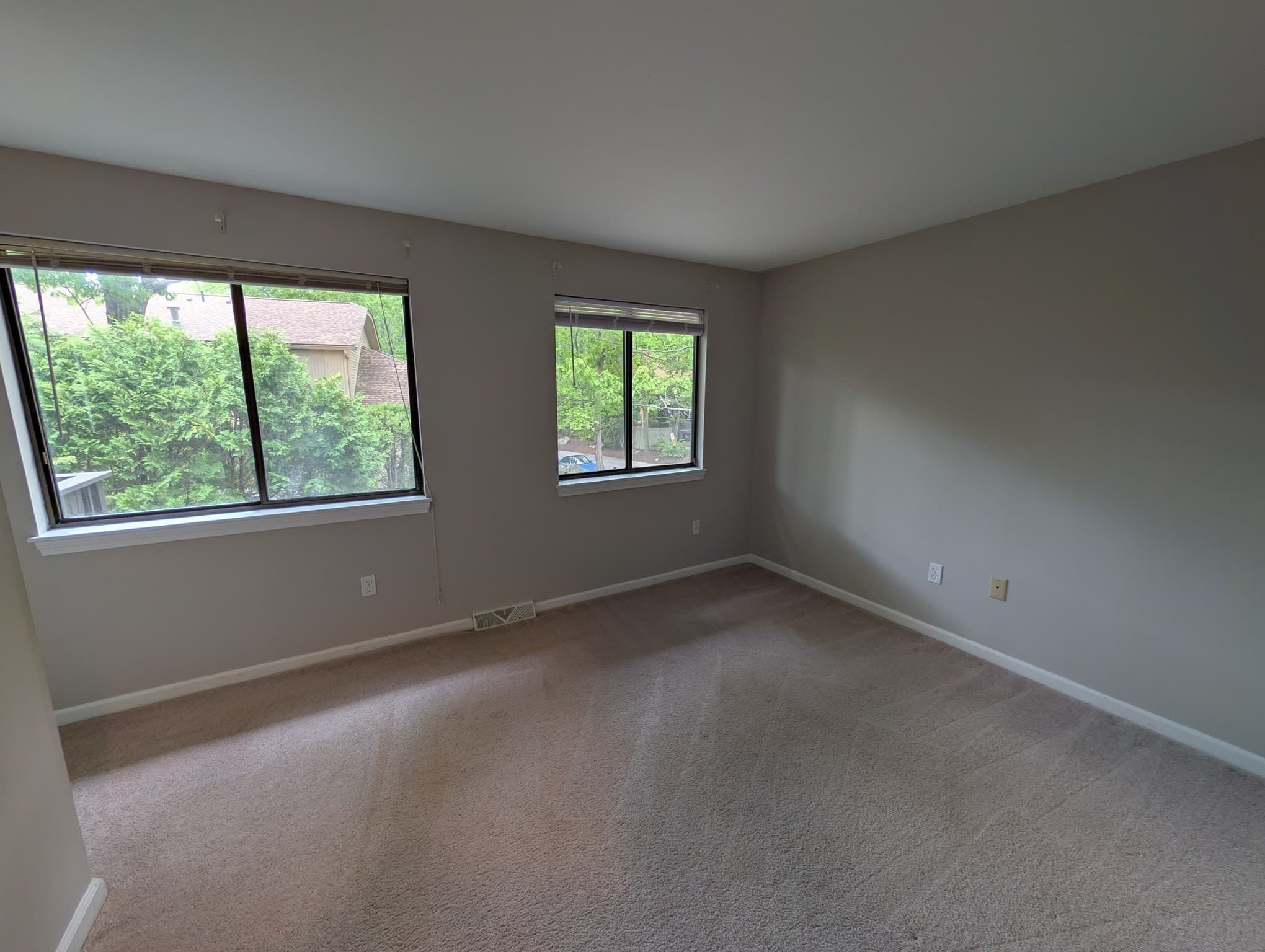 Condominium at 233 Meeting House Path # 233, Ashland MA 01721, Ashland, photo 12 of 33