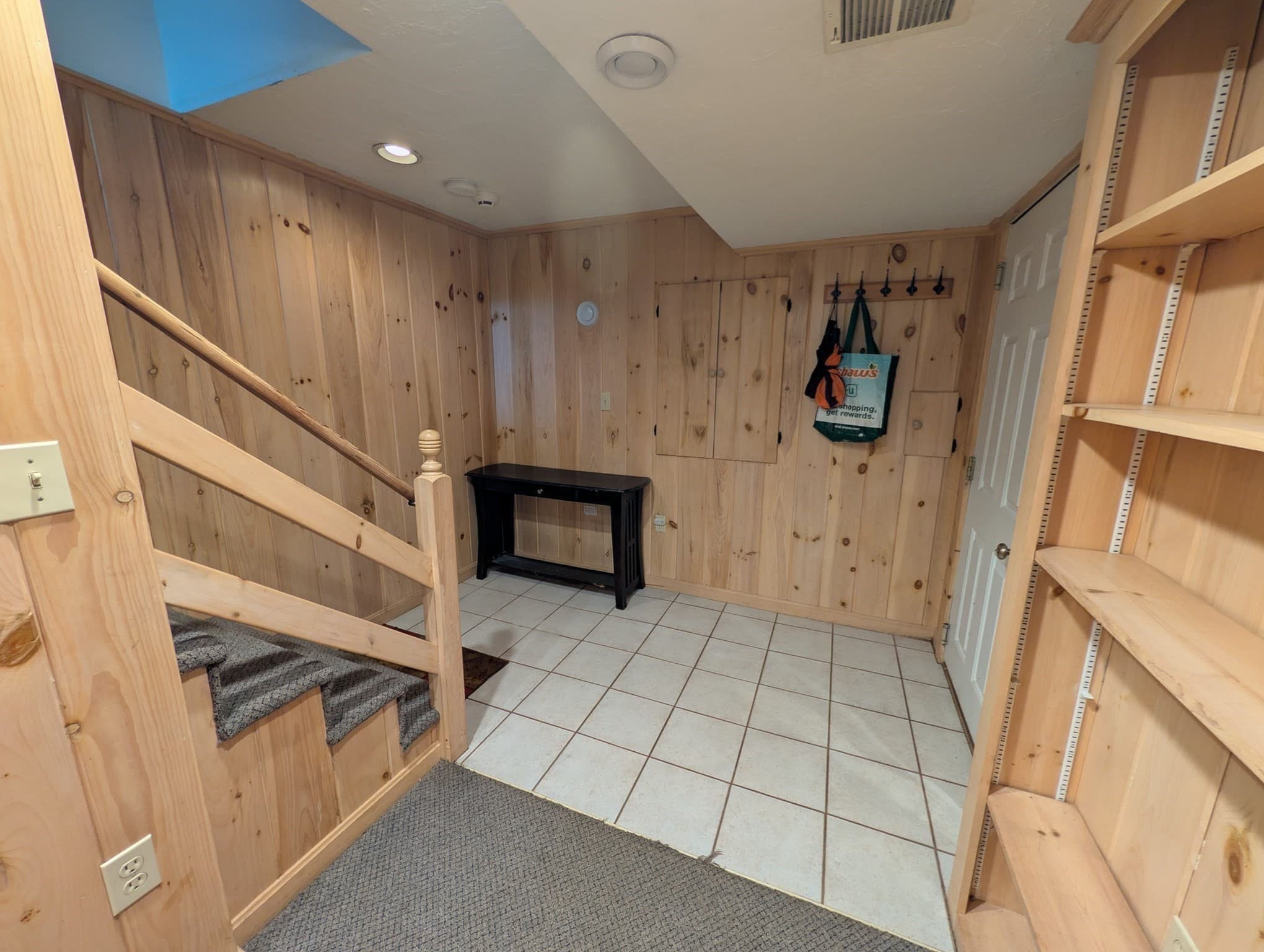 Condominium at 233 Meeting House Path # 233, Ashland MA 01721, Ashland, photo 26 of 33