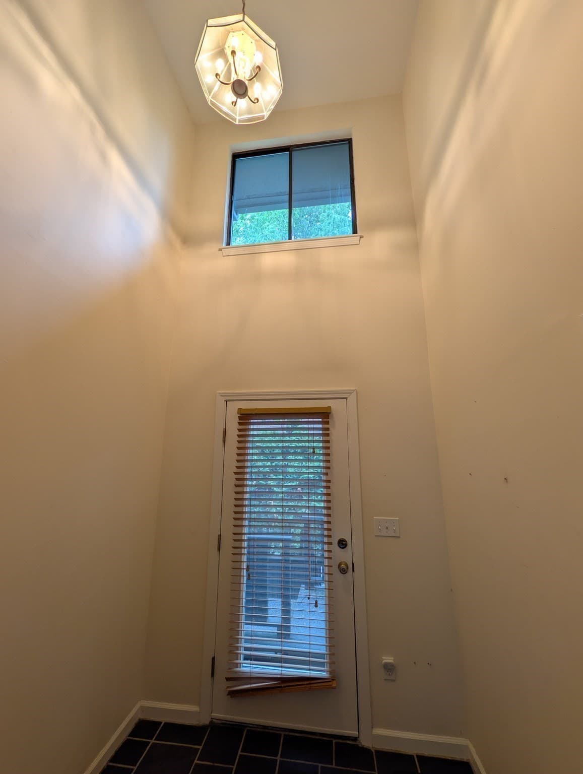 Condominium at 233 Meeting House Path # 233, Ashland MA 01721, Ashland, photo 15 of 33
