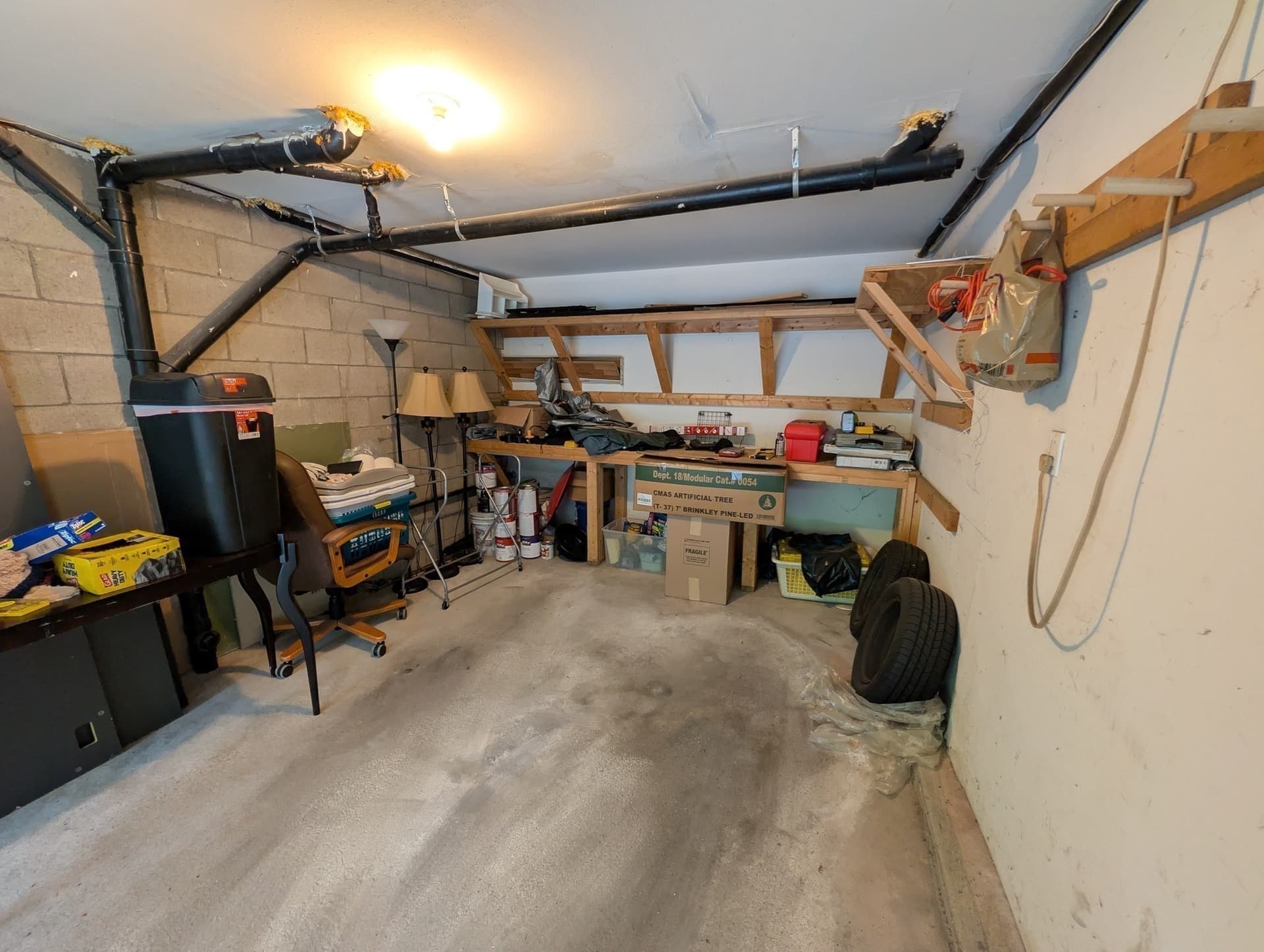 Condominium at 233 Meeting House Path # 233, Ashland MA 01721, photo 31 of 33