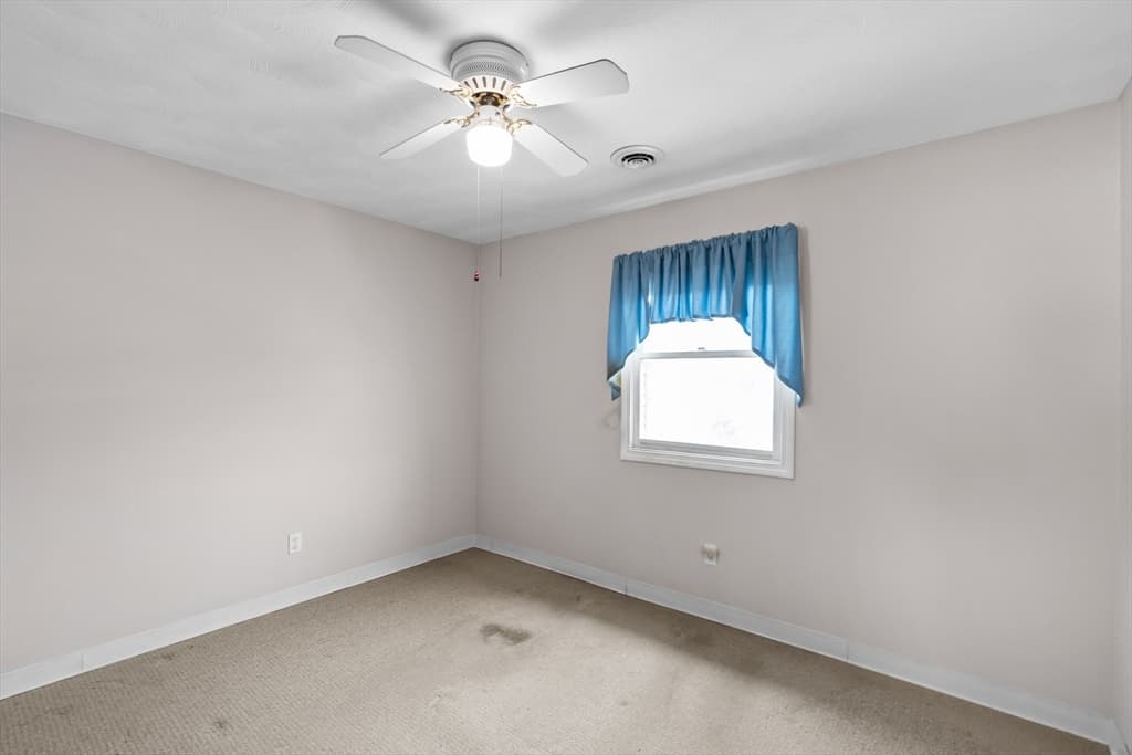 Condominium at 70 North Court # f, Fall River MA 02720, Fall River, photo 9 of 20