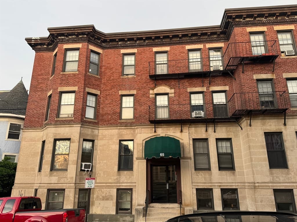 65 Chester St # 9, Boston MA 02134